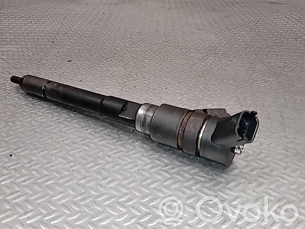 Injecteur de carburant   0445110270