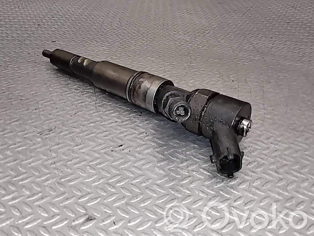 Fuel injector   0445110048,7785985