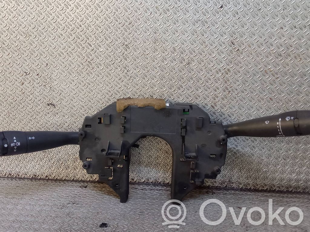 Citroen C5 Interruptor/palanca de limpiador de luz de giro 