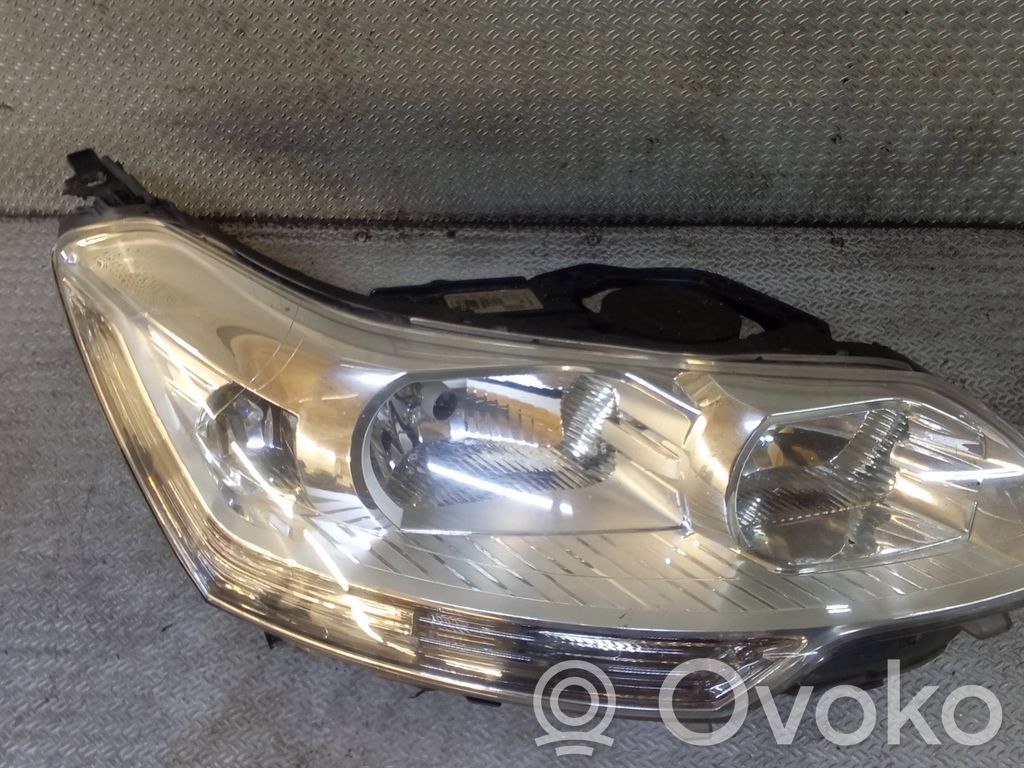 Headlight/headlamp   9672694080