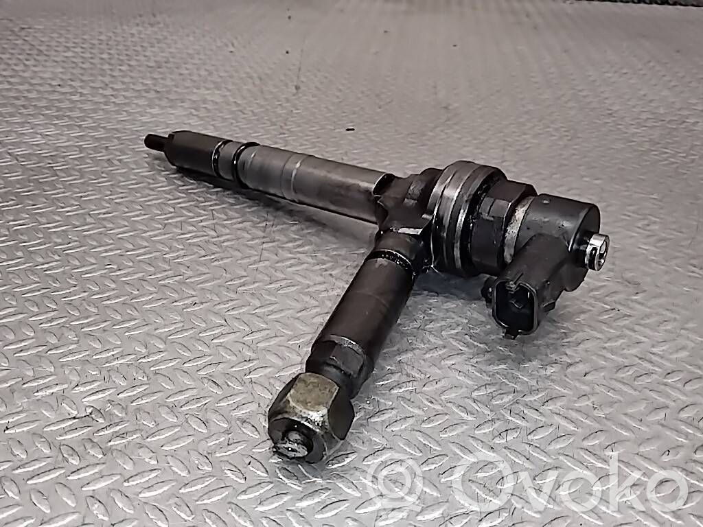 Fuel injector   0445110174