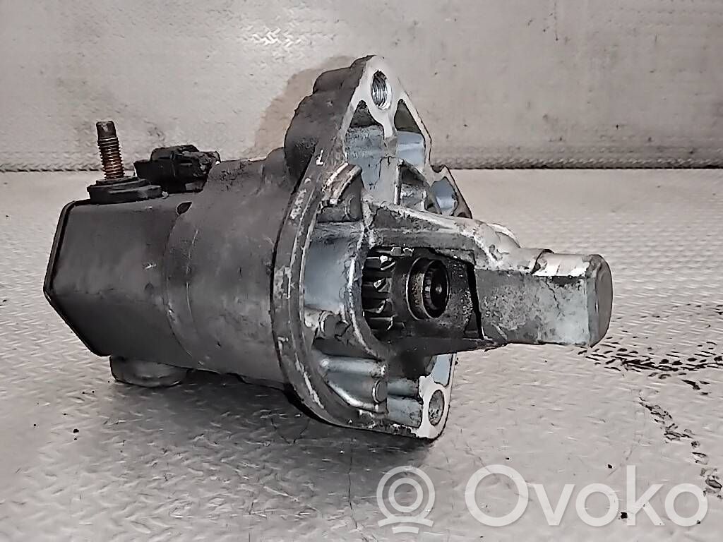 Starter motor   04686045AD