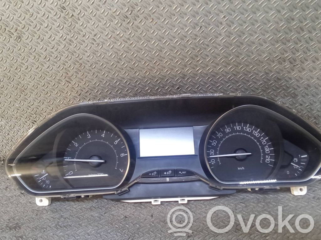 Peugeot 208 I Licznik / Prędkościomierz 