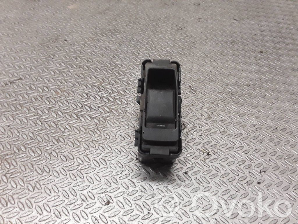 Jeep Patriot Electric window control switch 