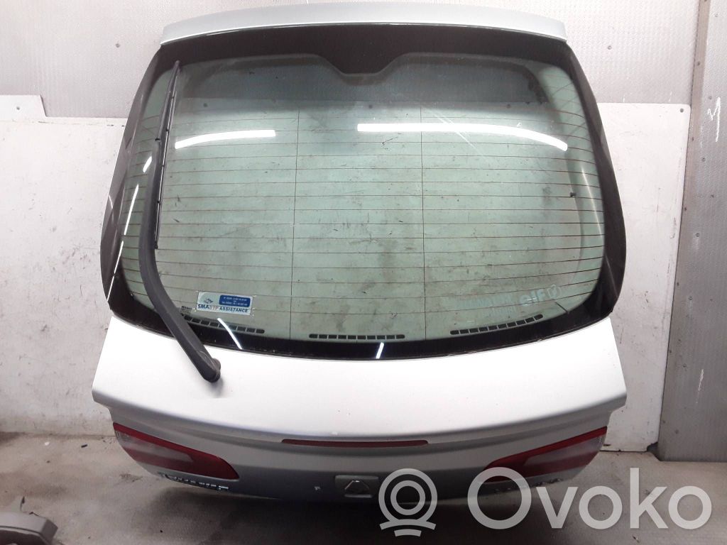 Tailgate/trunk/boot lid