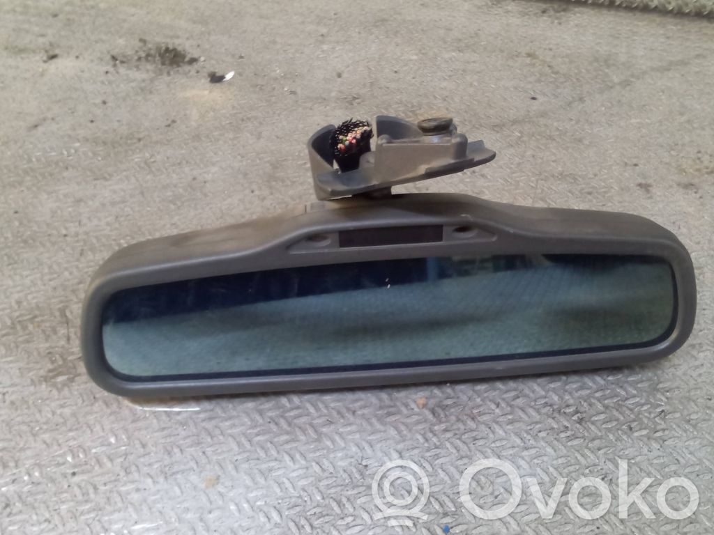 Rear view mirror (interior)   E11015469