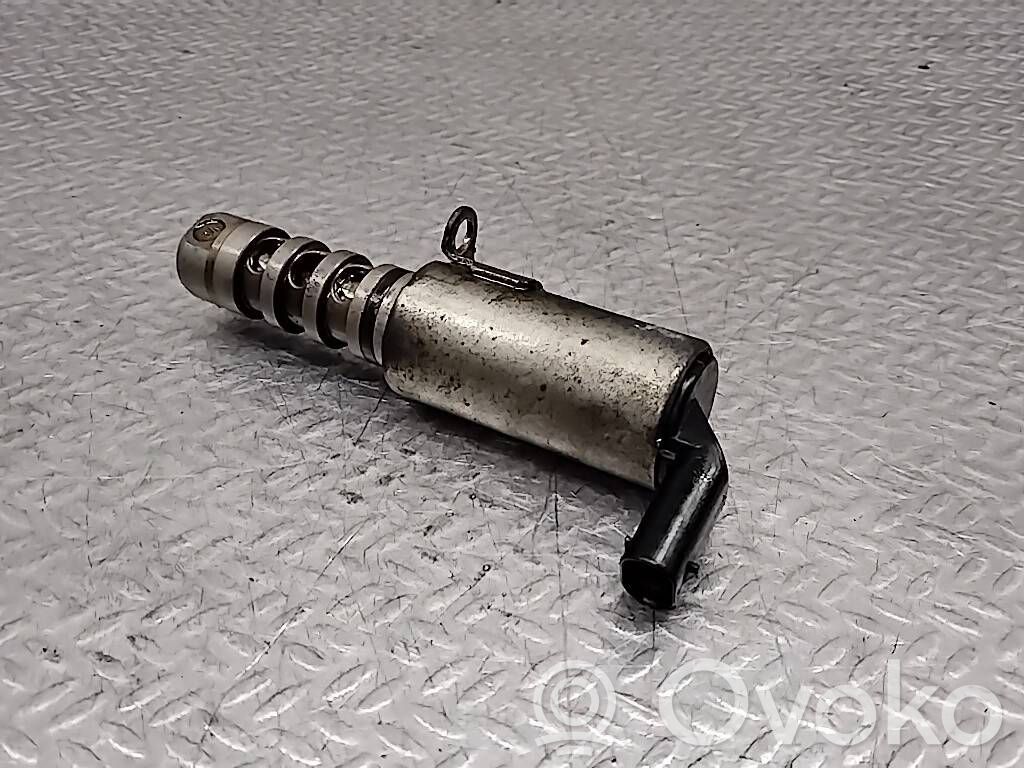 Audi A6 S6 C6 4F Steuerventil Nockenwelle 