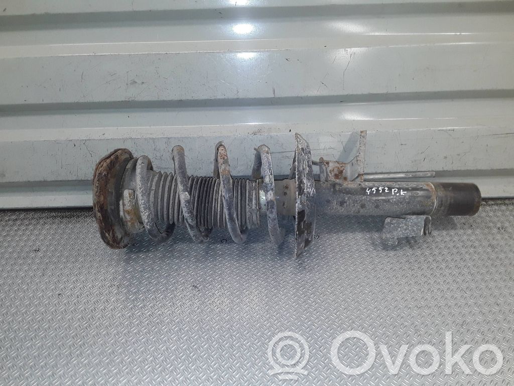 Amortiguador delantero con muelle espiral