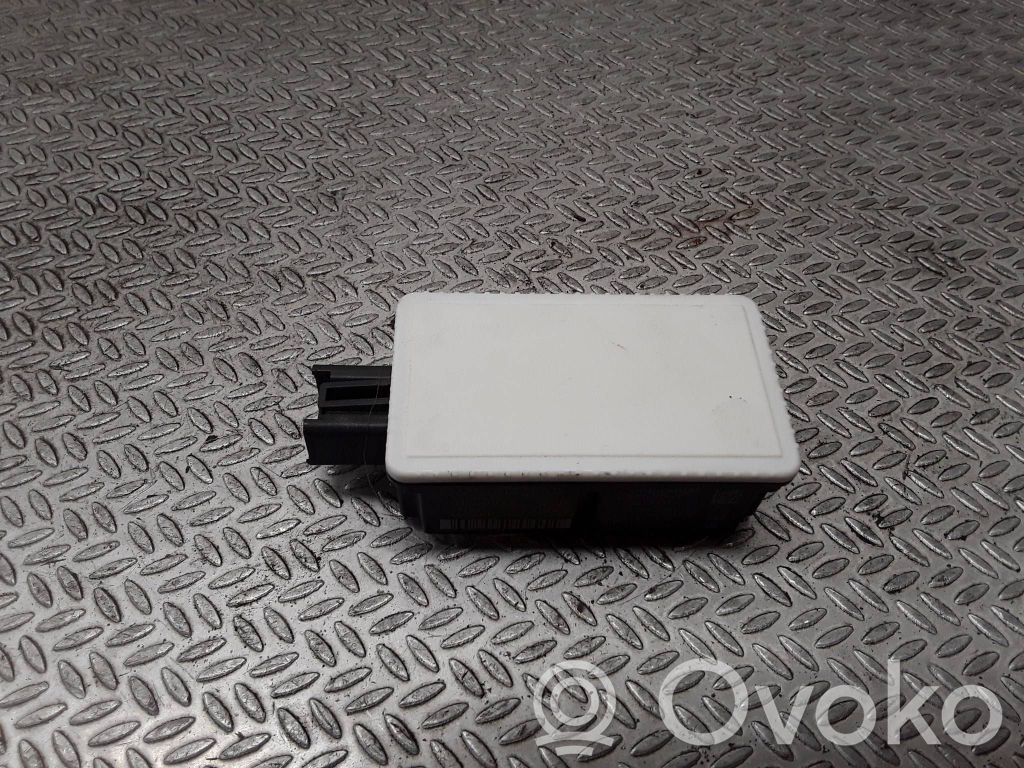 Volvo V60 Keyless (KESSY) go control unit/module 