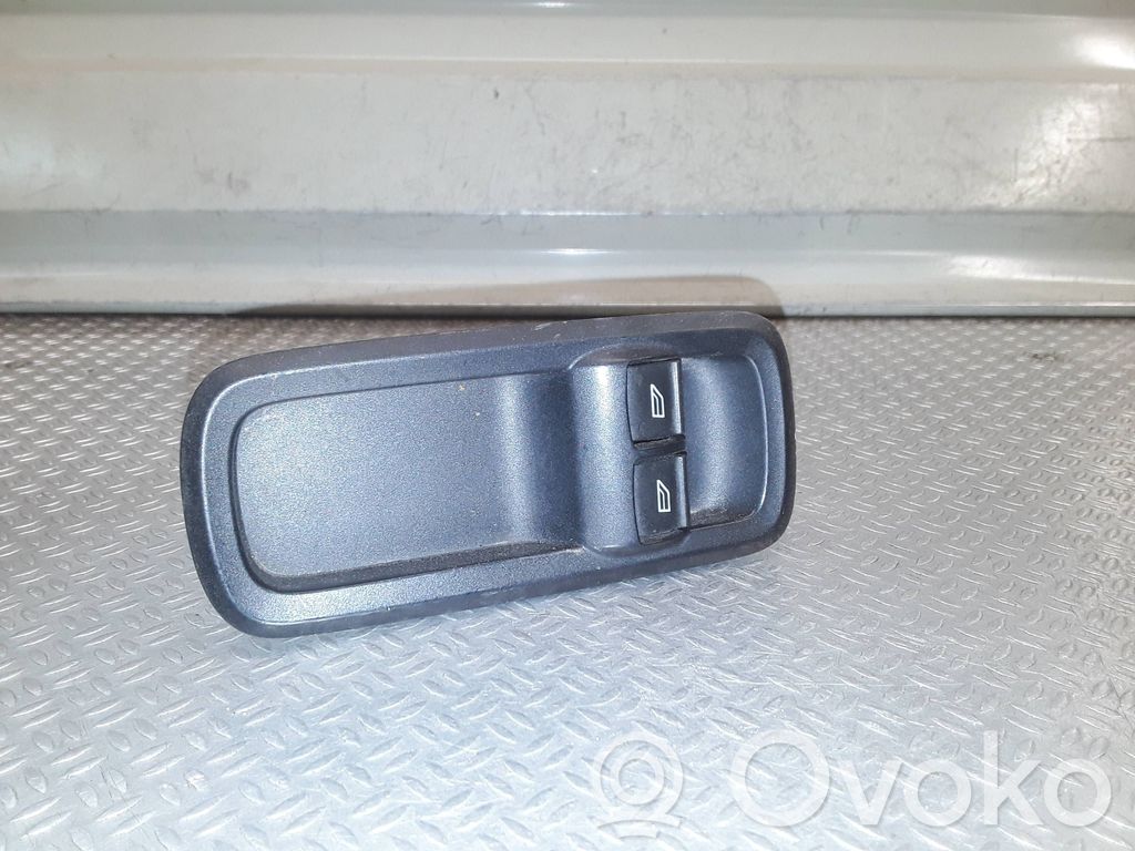 Ford Fiesta Electric window control switch 