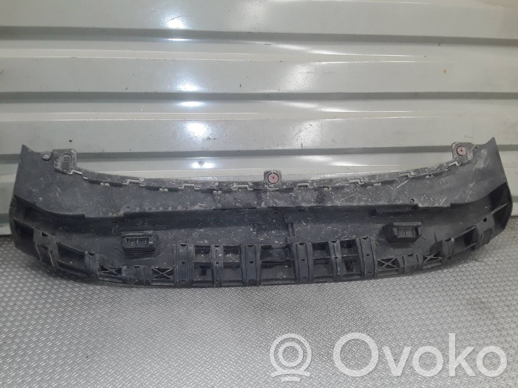 Osłona pod zderzak przedni / Absorber   8A618B384A