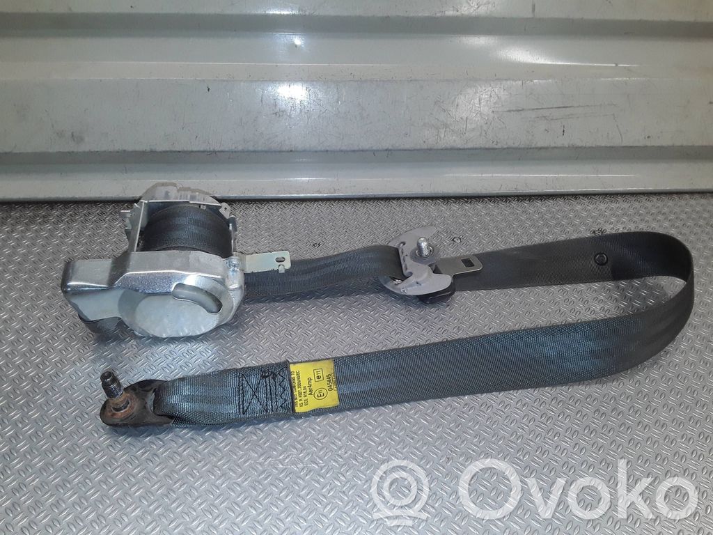 Cinturón delantero   888102L700