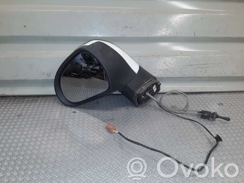 Peugeot 207 Manualne lusterko boczne drzwi 