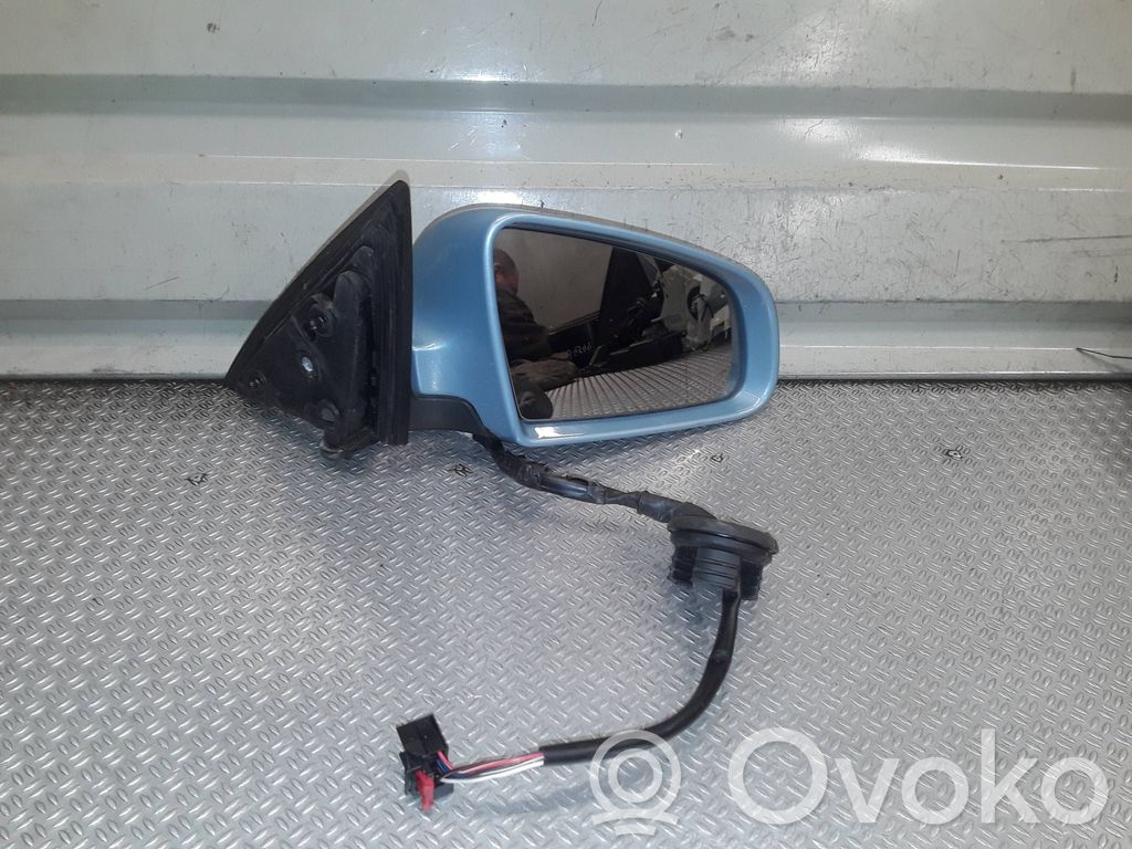 Rétroviseur électrique de porte avant   E1010754