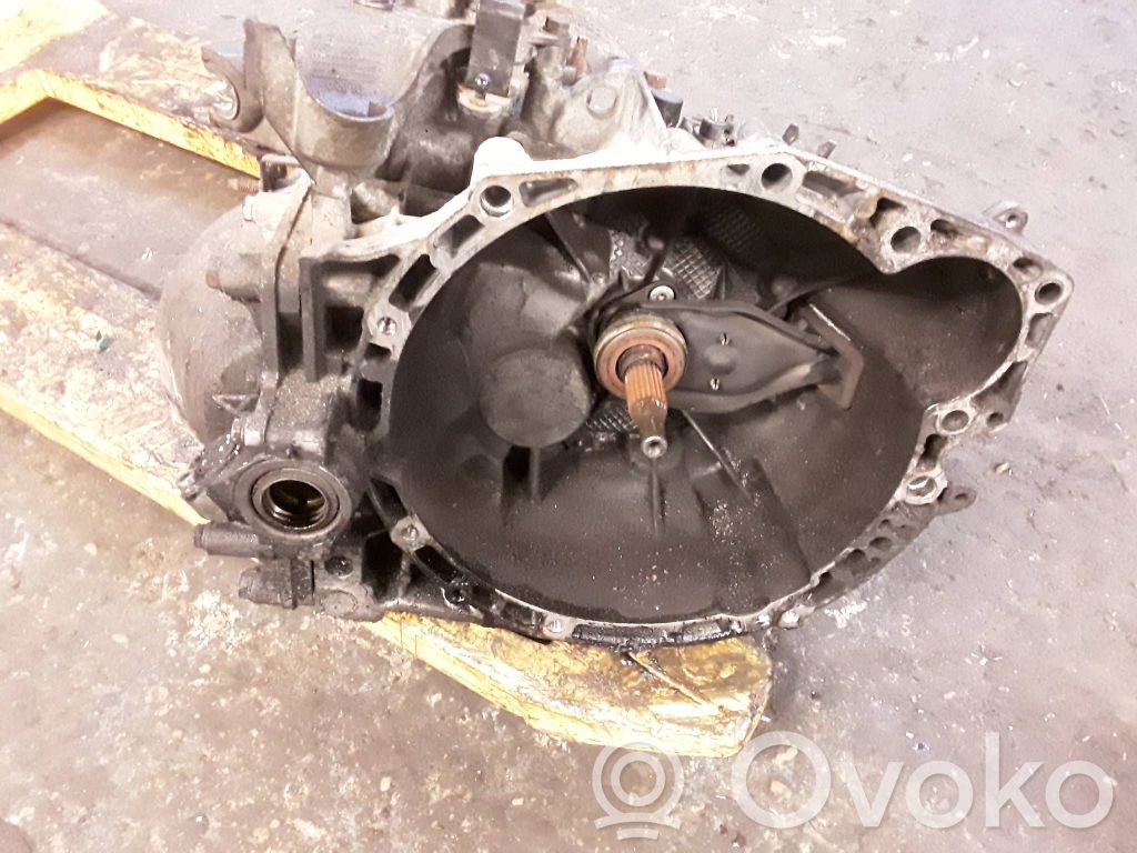 6 Gang Schaltgetriebe   20MB13