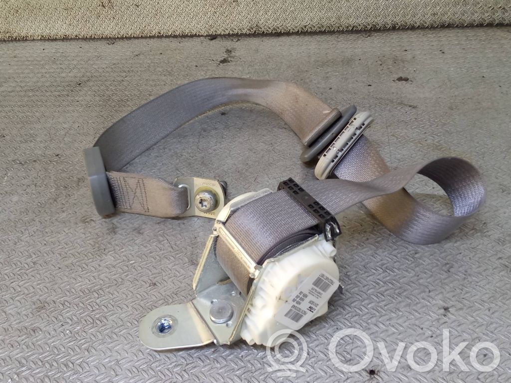 Volkswagen Routan Cinturón trasero 