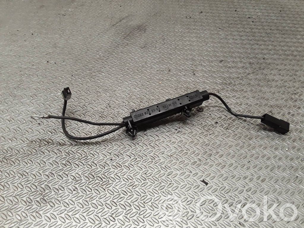 Mercedes-Benz ML W163 Amplificatore antenna 