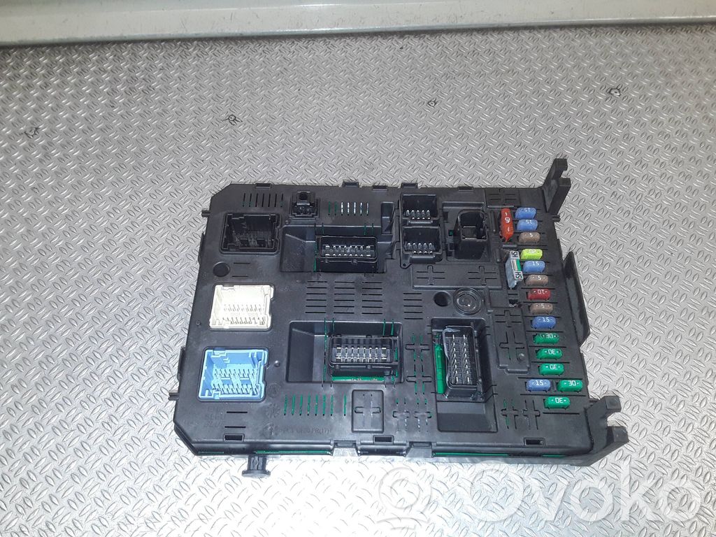 Citroen C5 Mukavuusmoduuli 