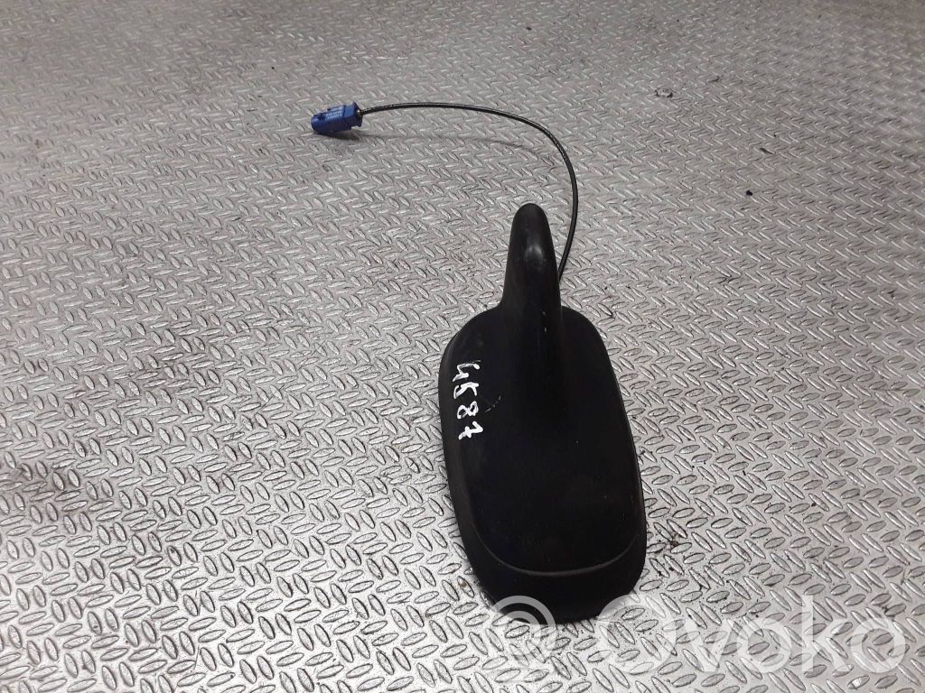 Antenă GPS aeriană   3C0035507A