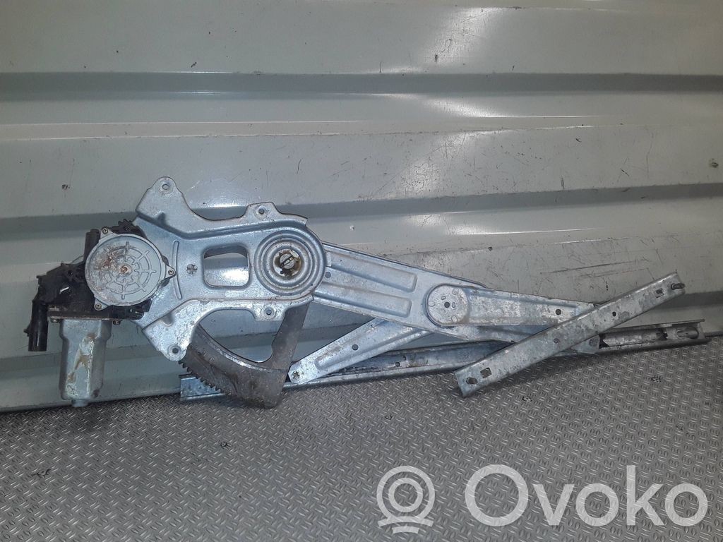 Etuoven ikkunan nostin moottorilla   EA0558