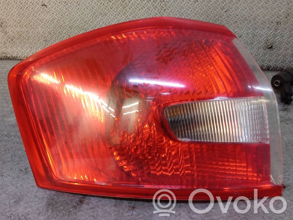 Ford Kuga I Luci posteriori 