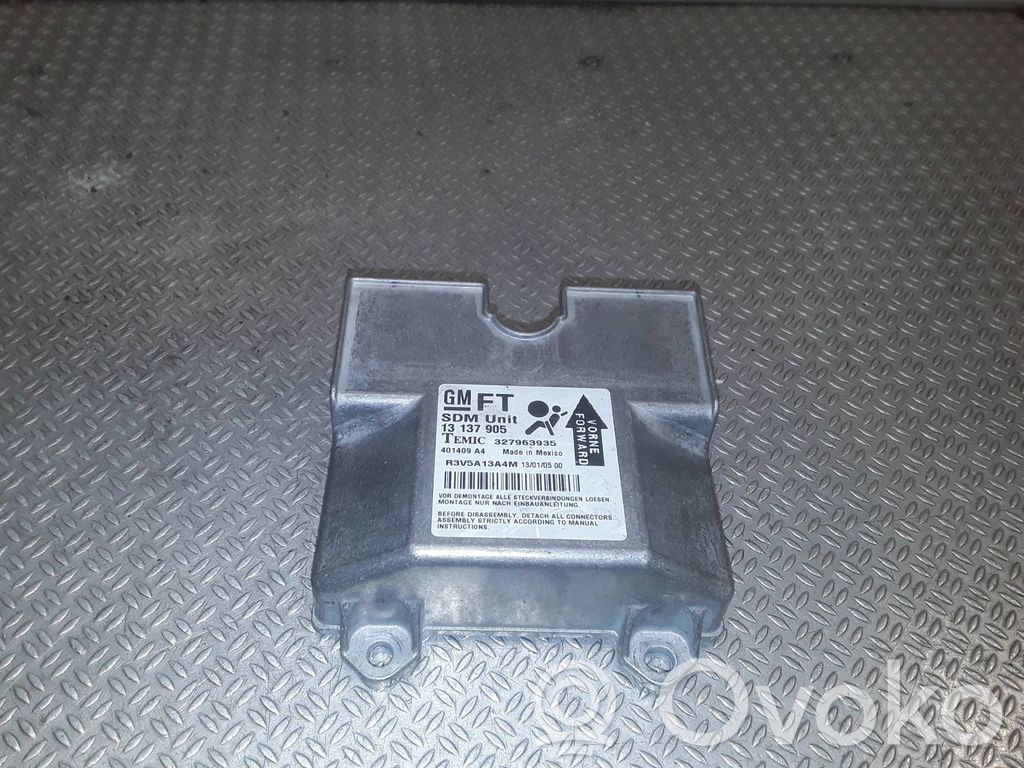 Opel Astra H Airbagsteuergerät 