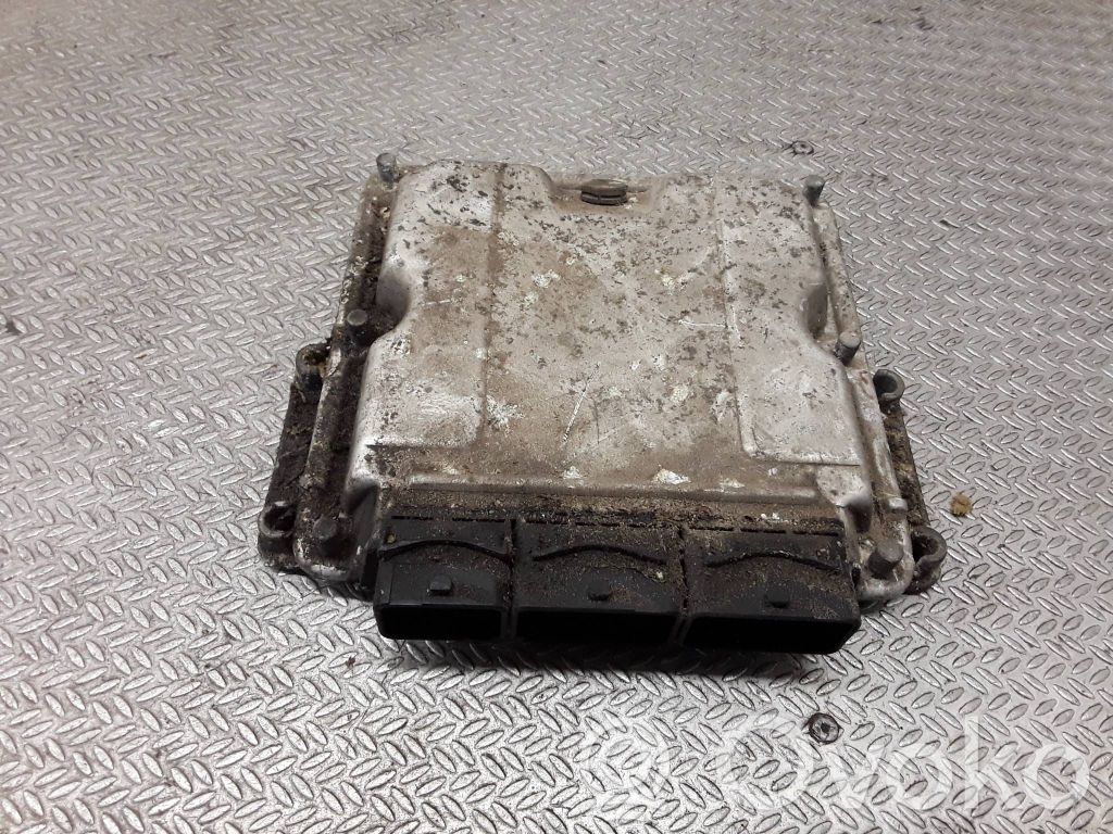 Unidad de control/módulo del motor   0281010556,8200095416,8200153946