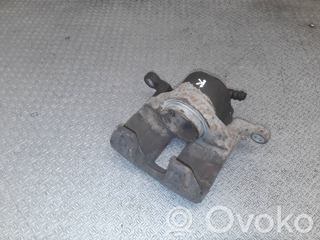 Étrier de frein avant