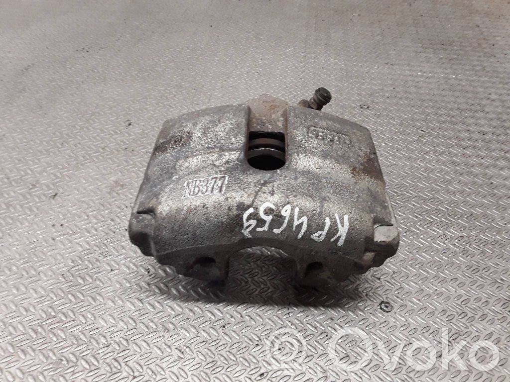 Caliper de freno delantero