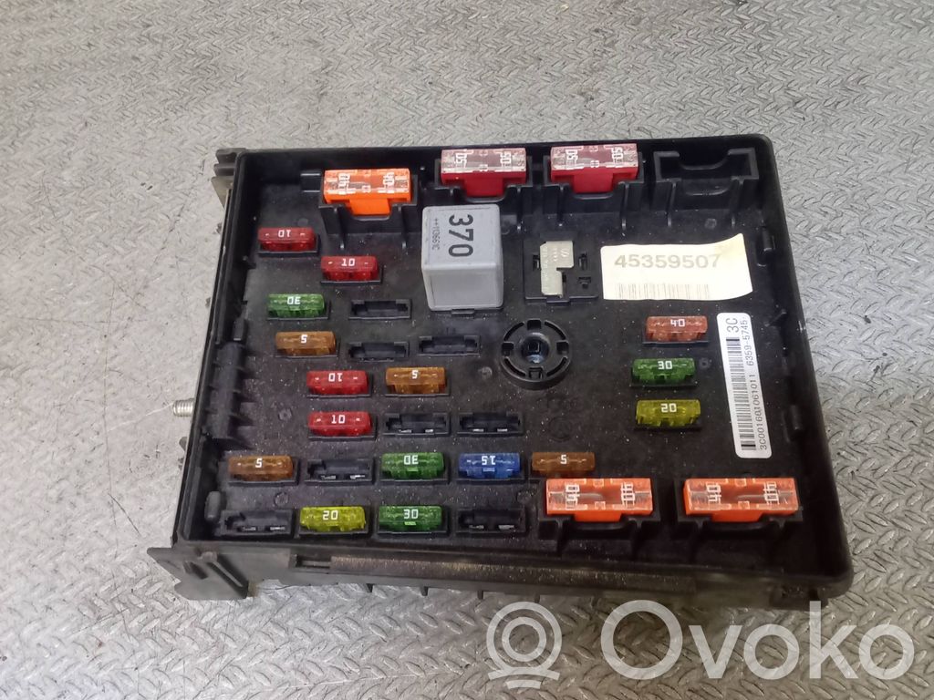 Fuse module   63595745