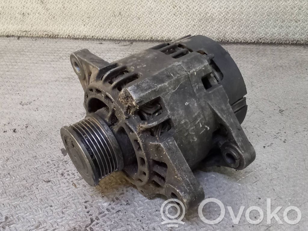 Alfa Romeo 156 Alternador 