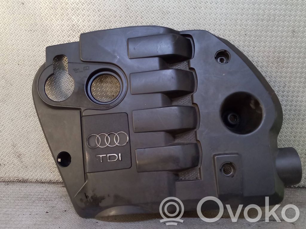 Engine cover (trim)