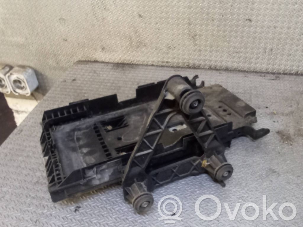 Ford Mondeo MK IV Tavă baterie 