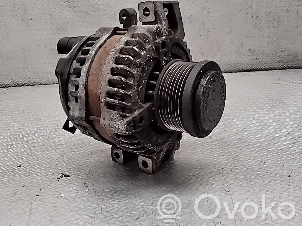 Honda CR-V Alternator 