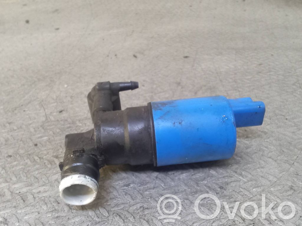 Windscreen/windshield washer pump   9680789680