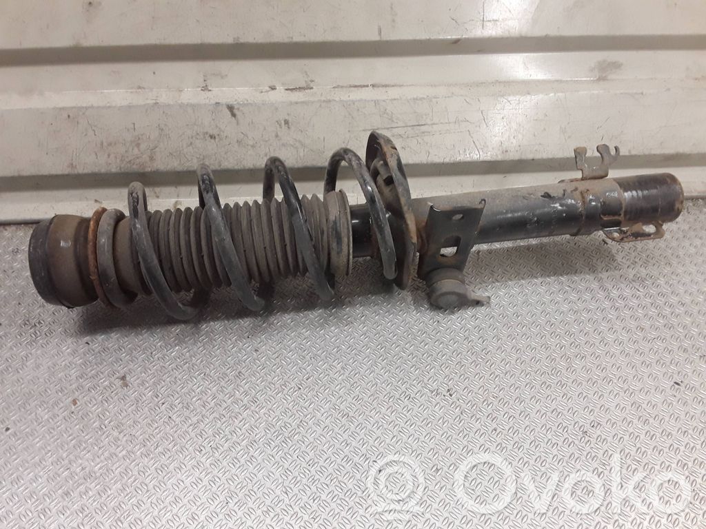 Volkswagen Polo V 6R Ansamblu amortizor cu arc față