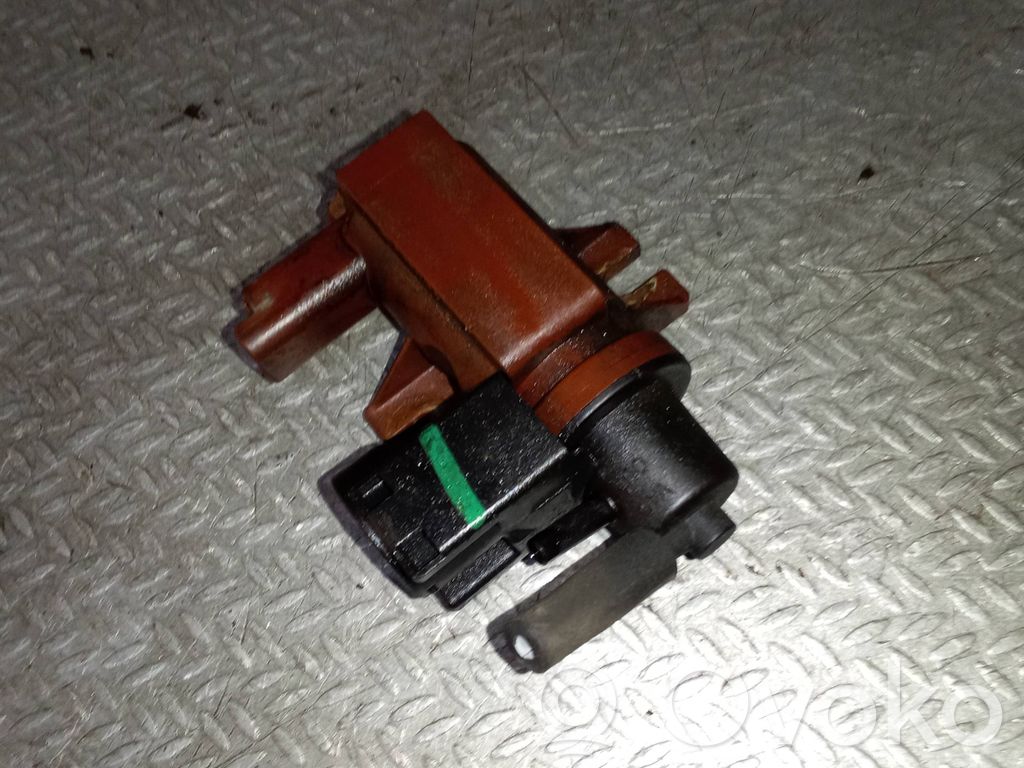 Ford Mondeo MK IV Zawór podciśnienia / Elektrozawór turbiny 