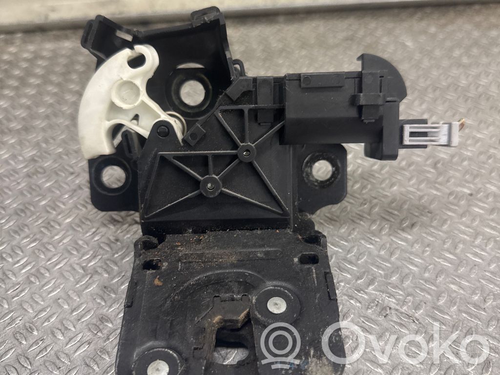 Audi A6 S6 C6 4F Zamek klapy tylnej / bagażnika 