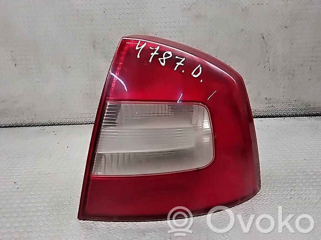 Skoda Octavia Mk2 (1Z) Lampa tylna