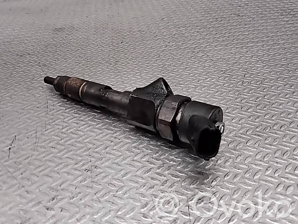 Renault Trafic II (X83) Inyector de combustible
