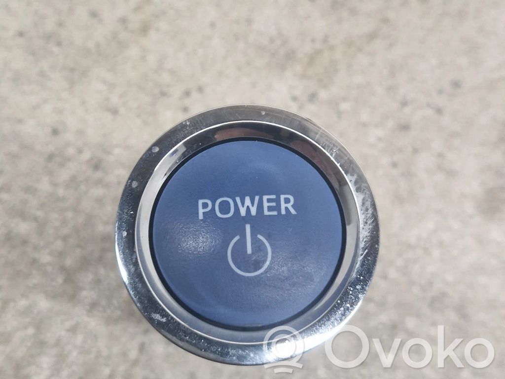 Toyota RAV 4 (XA50) Engine start stop button switch 