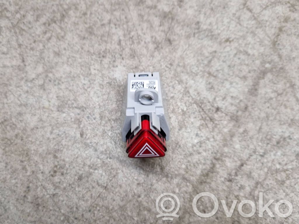 KIA EV6 Hazard light switch 