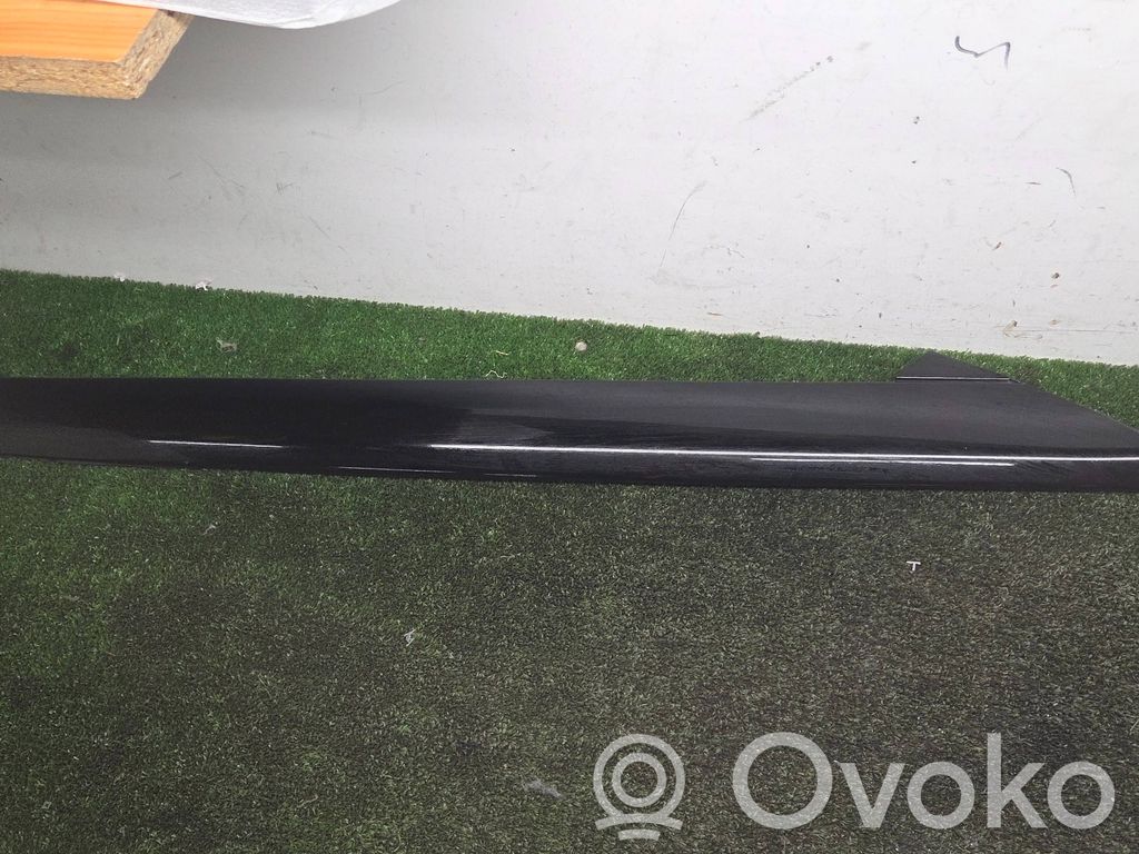 KIA EV6 Windshield trim 