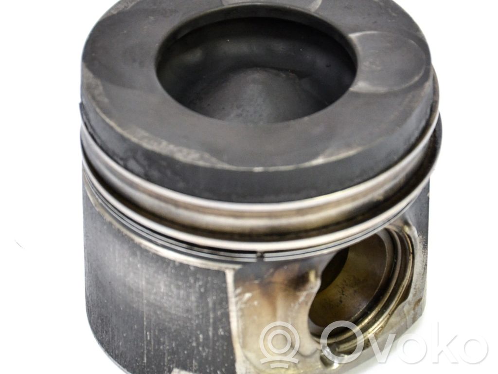 Piston   84L110