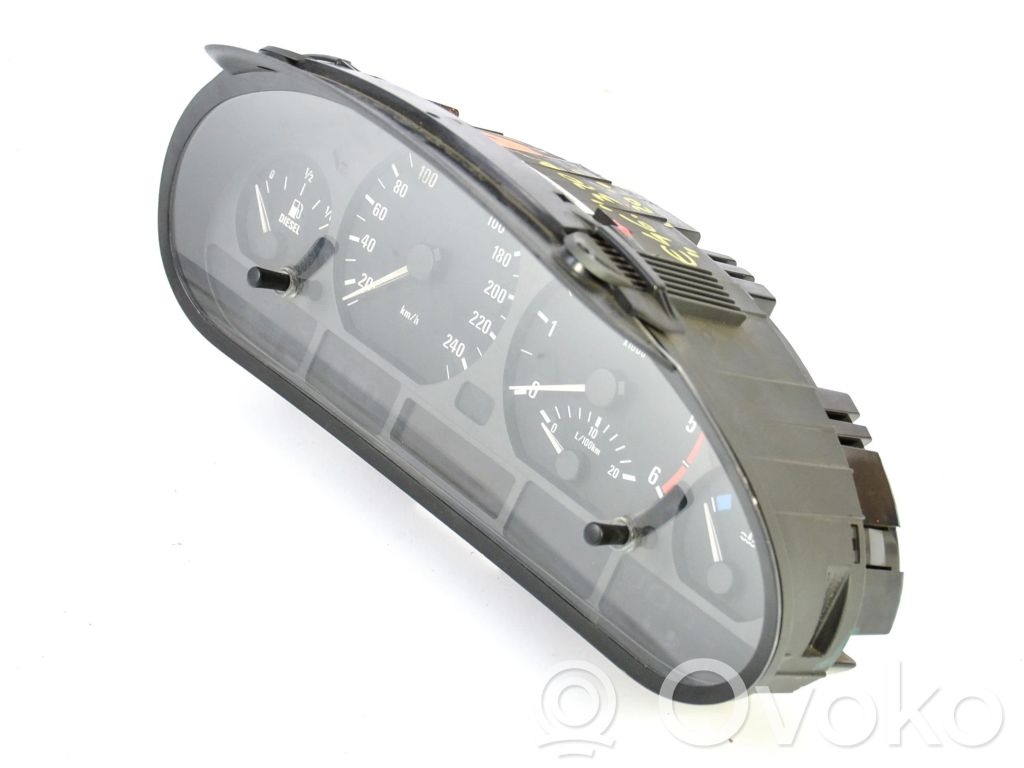 BMW 3 E46 Speedometer (instrument cluster) 