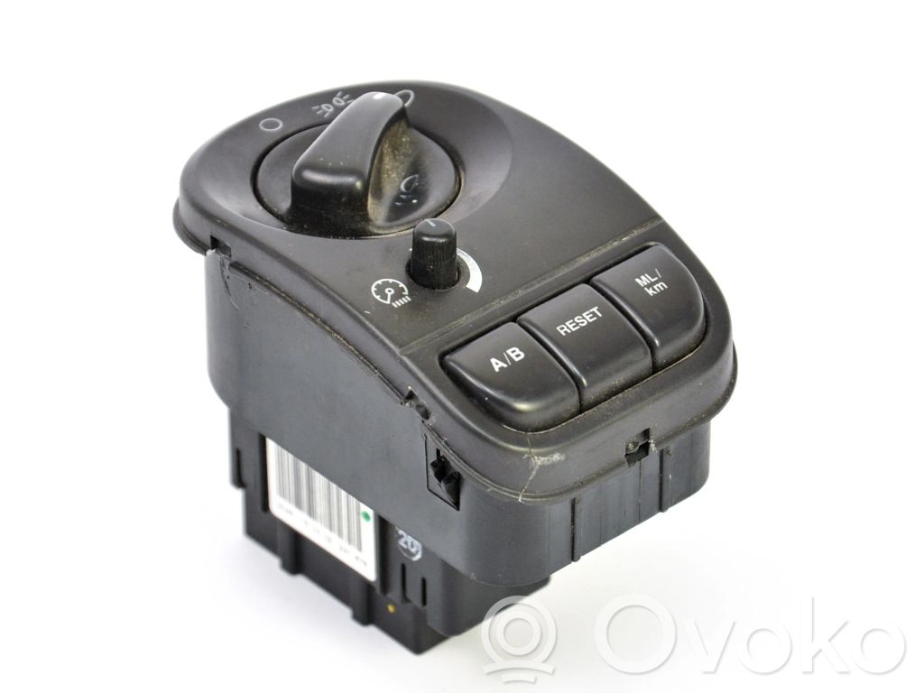 Headlight level height control switch   1X4311654CG