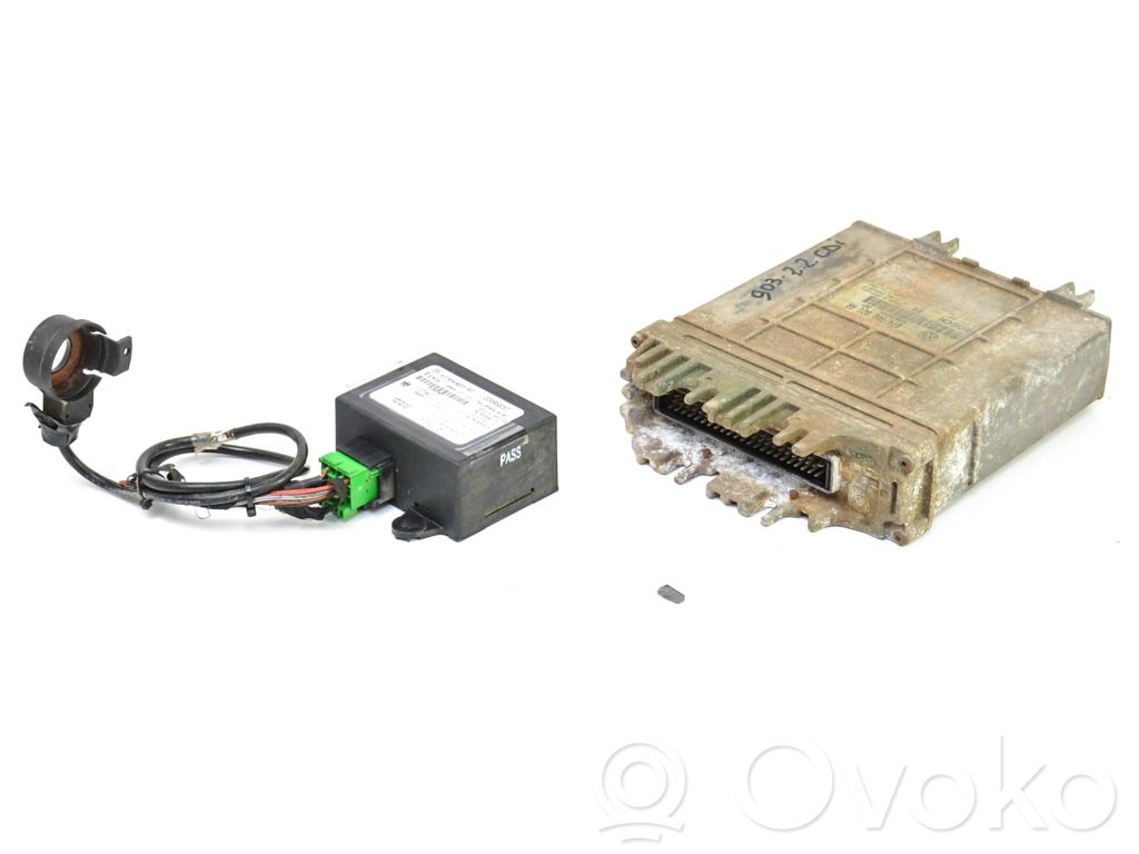 Volkswagen II LT Komputer / Sterownik ECU i komplet kluczy 