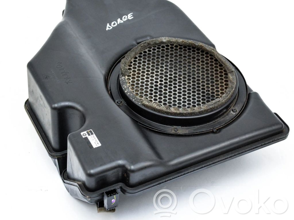 Dodge Nitro Subwoofer speaker 