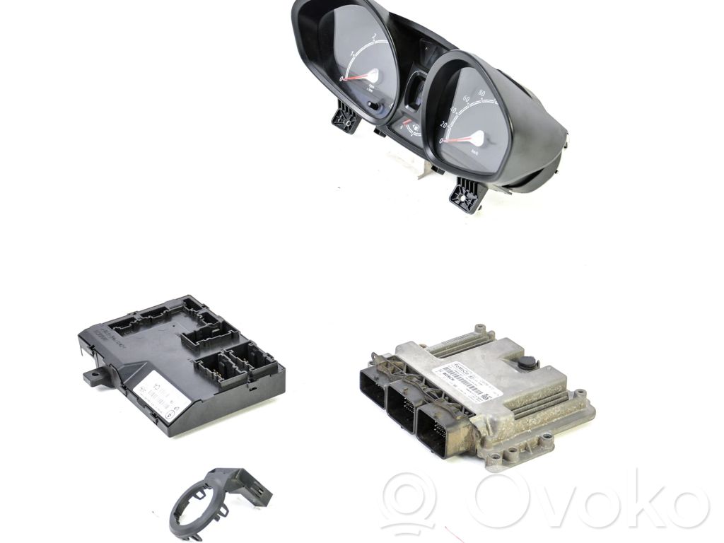 Ford Fiesta Užvedimo komplektas 