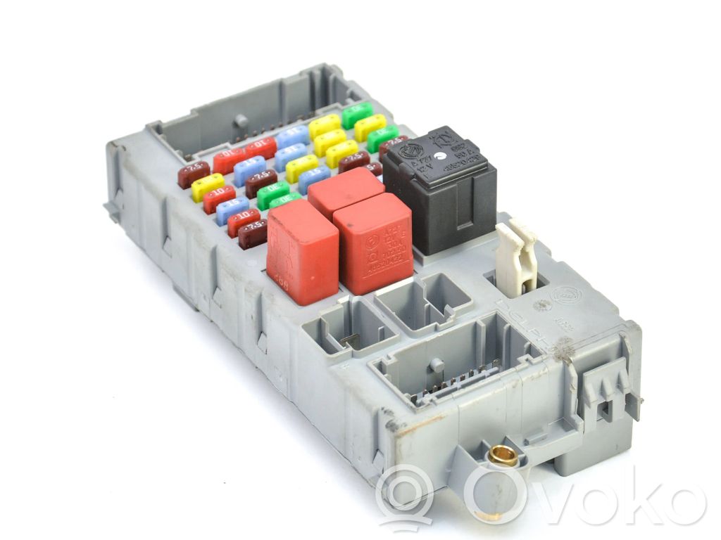 Alfa Romeo 159 Drošinātāju bloks 